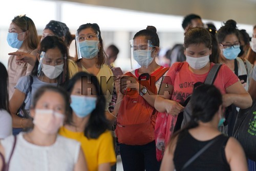 疫情熔斷航班，香港僱主出萬元月薪仍“一傭難求”！