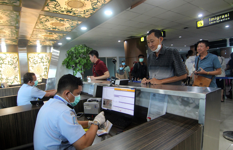 Indonesia Imposes Entry Ban on Foreigners, Makes Quarantine Compulsory for Returning Citizens