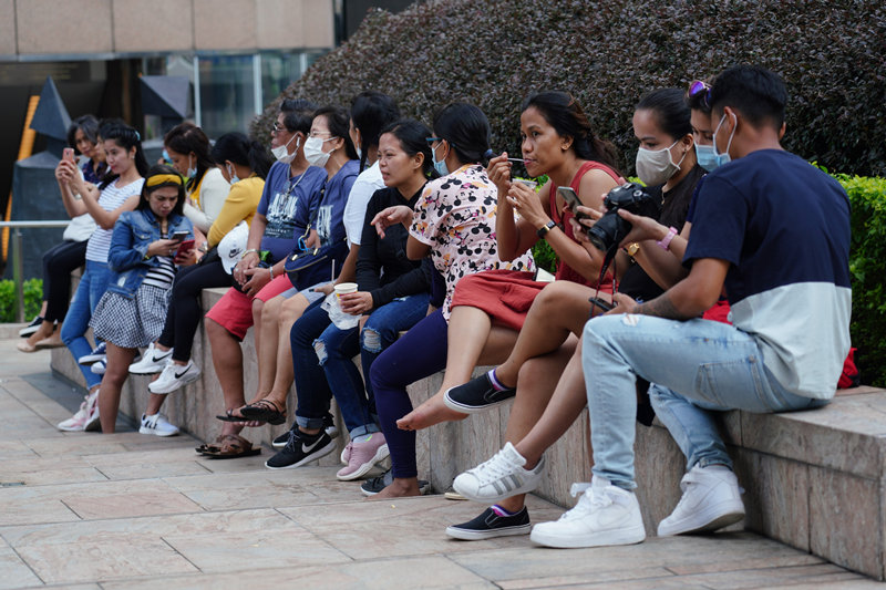 香港印尼外傭“加價” 僱主憂“得不償失”